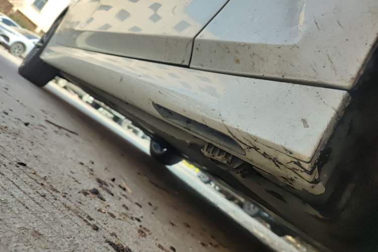 Used BMW 3 Series 2024 325Li M Sport Package Right Side Sill