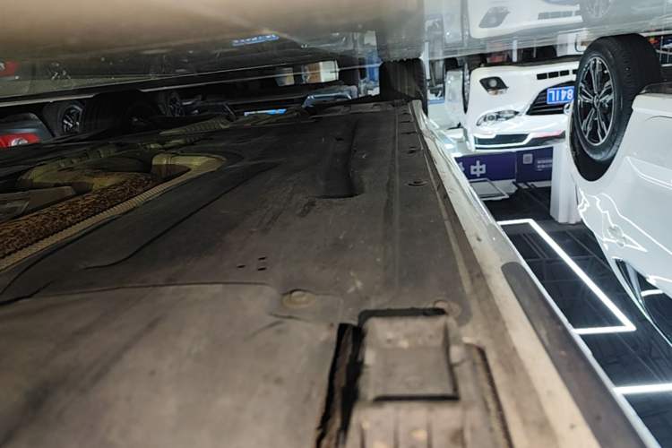 Used BMW 3 Series 2024 325Li M Sport Package Right Side Sill