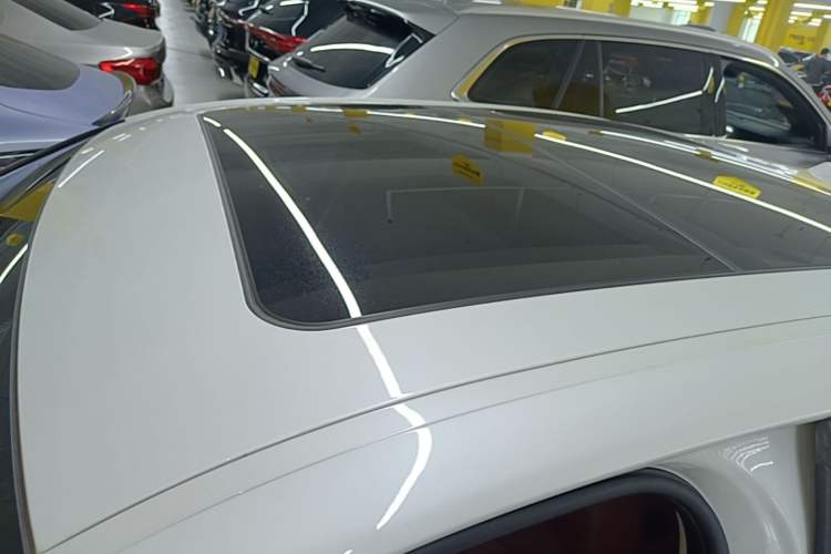 Used BMW 3 Series 2024 325Li M Sport Package Roof