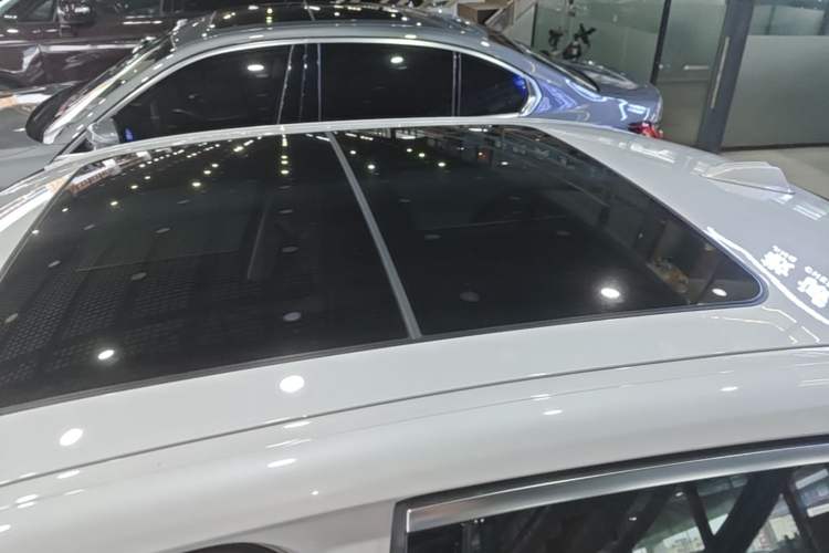 Used BMW 3 Series 2024 325Li M Sport Package Roof