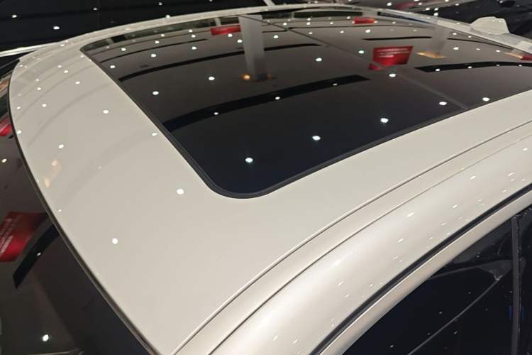 Used BMW 3 Series 2024 325Li M Sport Package Roof