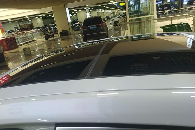 Used BMW 3 Series 2024 325Li M Sport Package Roof
