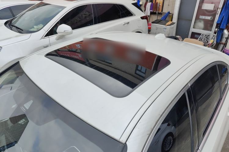 Used BMW 3 Series 2024 325i M Sport Package Roof