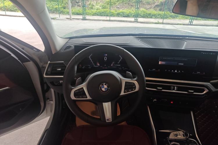 Used BMW 3 Series 2024 325Li M Sport Package Steering Wheel