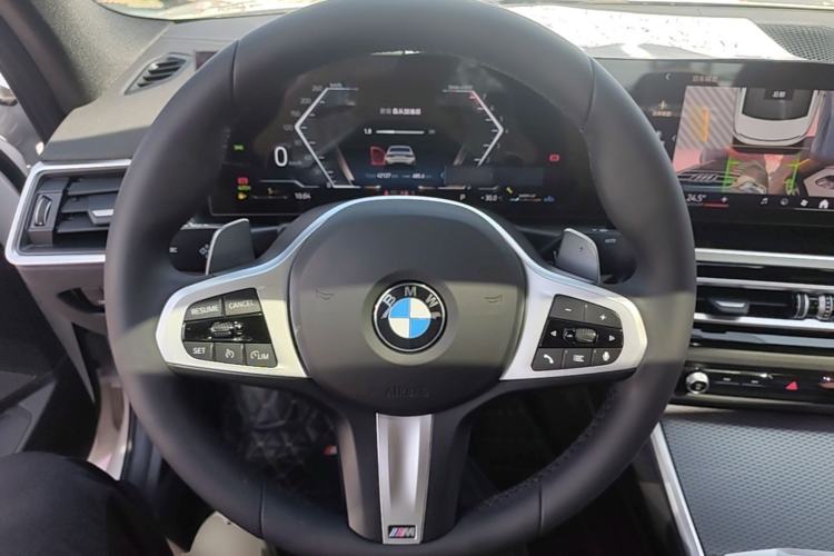 Used BMW 3 Series 2024 325i M Sport Night Edition Package Steering Wheel