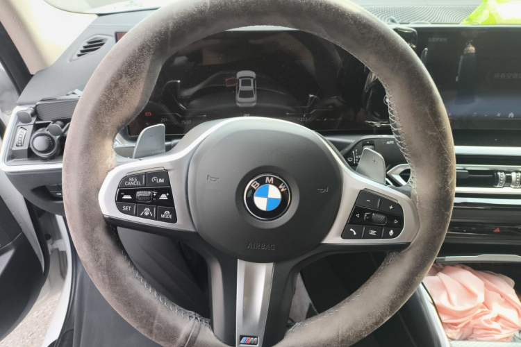 Used BMW 3 Series 2024 325Li M Sport Night Edition Package Steering Wheel