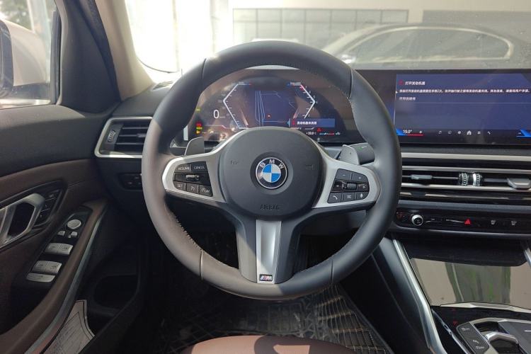 Used BMW 3 Series 2024 320Li M Sport Package Steering Wheel