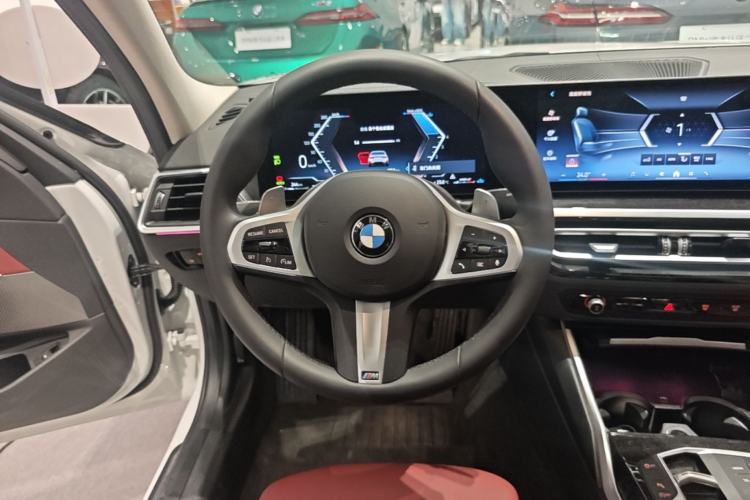 Used BMW 3 Series 2024 325Li M Sport Package Steering Wheel