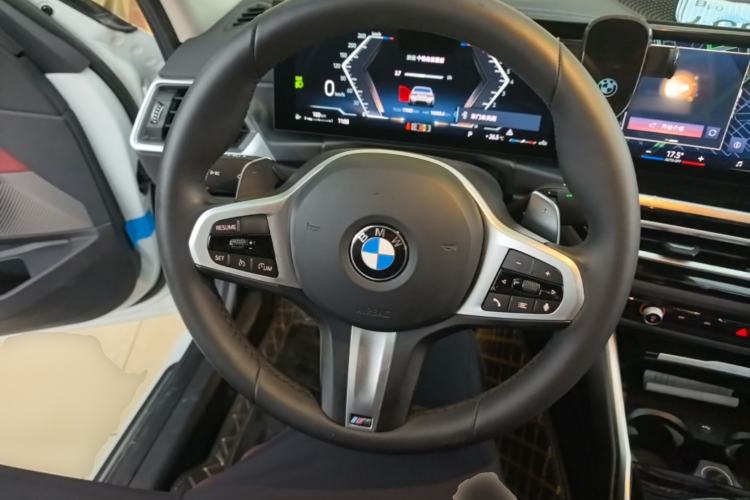 Used BMW 3 Series 2024 320Li M Sport Package Steering Wheel