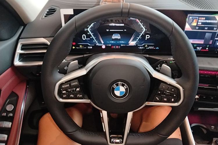 Used BMW 3 Series 2024 325Li M Sport Package Steering Wheel