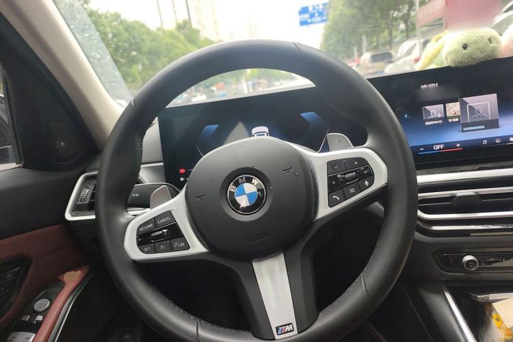 Used BMW 3 Series 2024 325Li M Sport Night Edition Package Steering Wheel