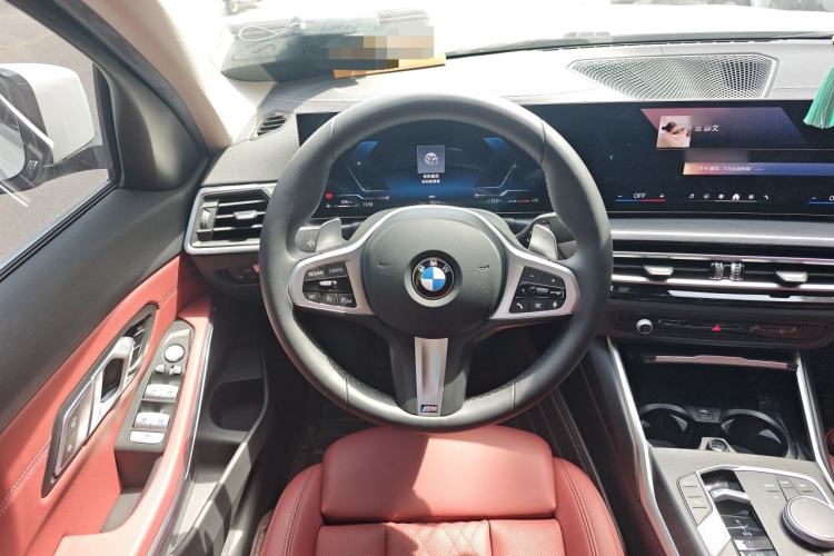Used BMW 3 Series 2024 325i M Sport Package Steering Wheel