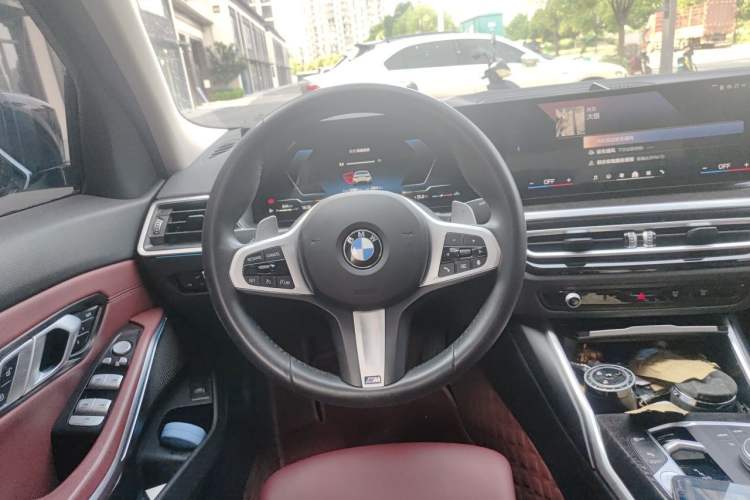 Used BMW 3 Series 2024 325Li M Sport Package Steering Wheel