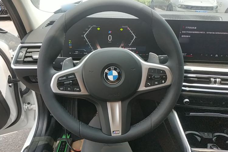 Used BMW 3 Series 2024 325Li M Sport Package Steering Wheel