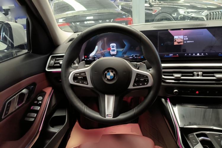Used BMW 3 Series 2024 320Li M Sport Package Steering Wheel