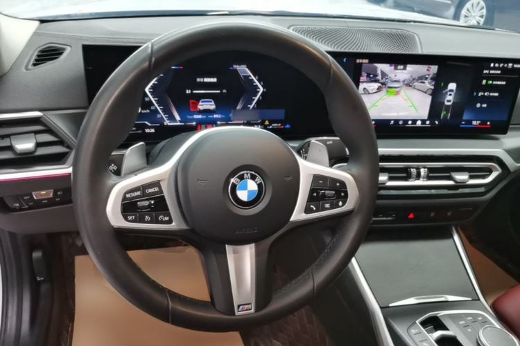 Used BMW 3 Series 2024 325i M Sport Package Steering Wheel