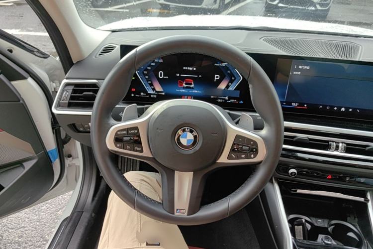 Used BMW 3 Series 2024 320Li M Sport Package Steering Wheel