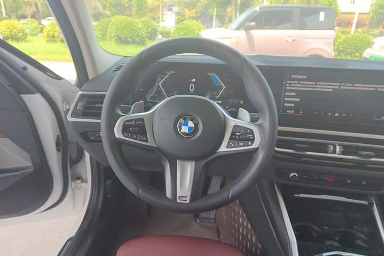Used BMW 3 Series 2024 320Li M Sport Package Steering Wheel