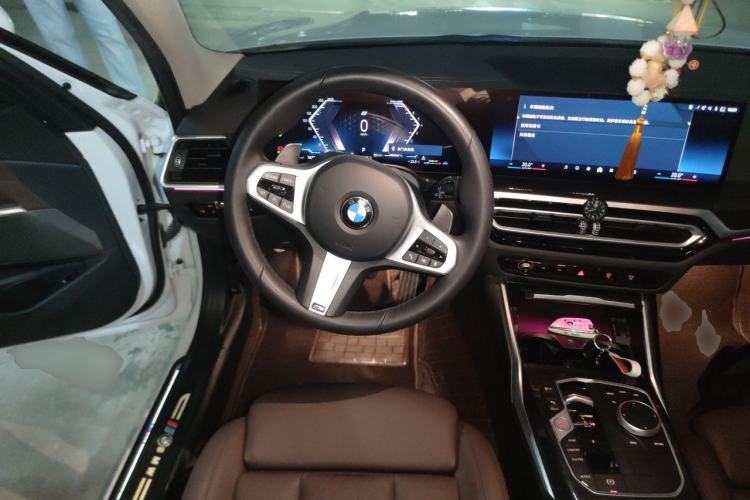 Used BMW 3 Series 2024 325Li M Sport Package Steering Wheel