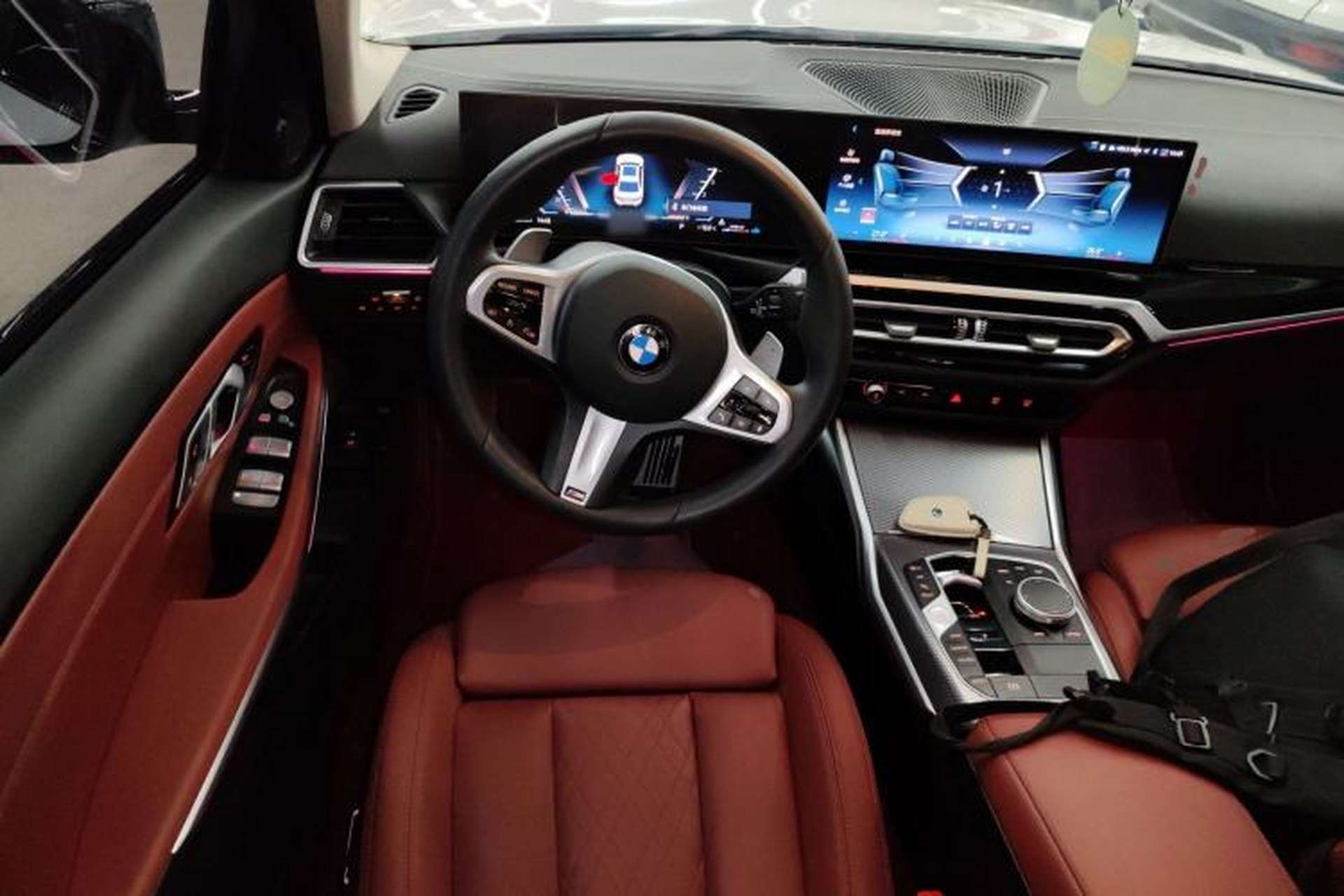 Used BMW 3 Series 2024 325Li M Sport Night Edition Package Steering Wheel