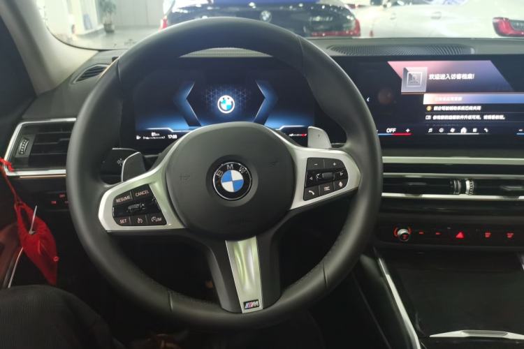 Used BMW 3 Series 2024 325Li M Sport Package Steering Wheel