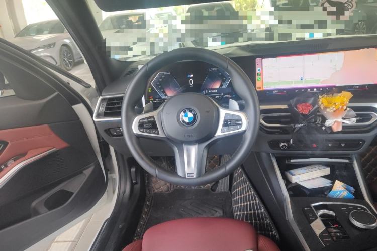 Used BMW 3 Series 2024 325i M Sport Package Steering Wheel