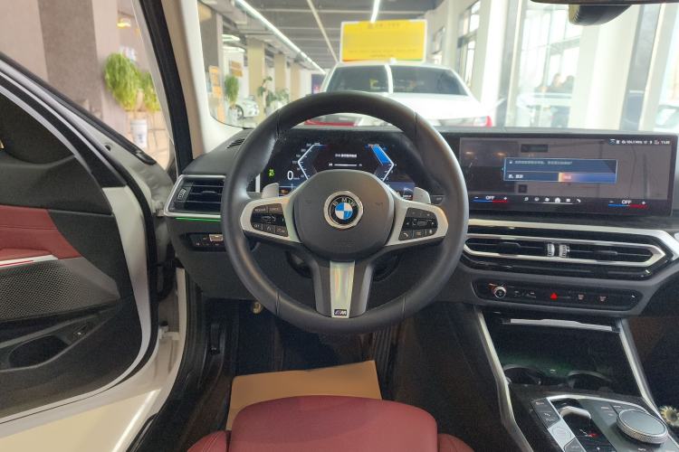 Used BMW 3 Series 2024 325Li M Sport Package Steering Wheel