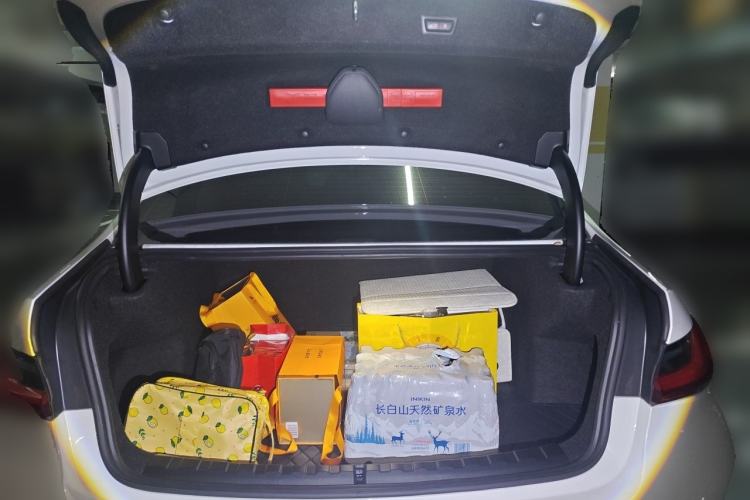 Used BMW 3 Series 2024 325Li M Sport Package Trunk