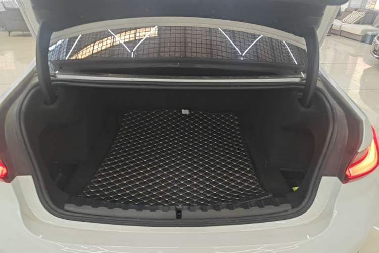 Used BMW 3 Series 2024 325Li M Sport Package Trunk
