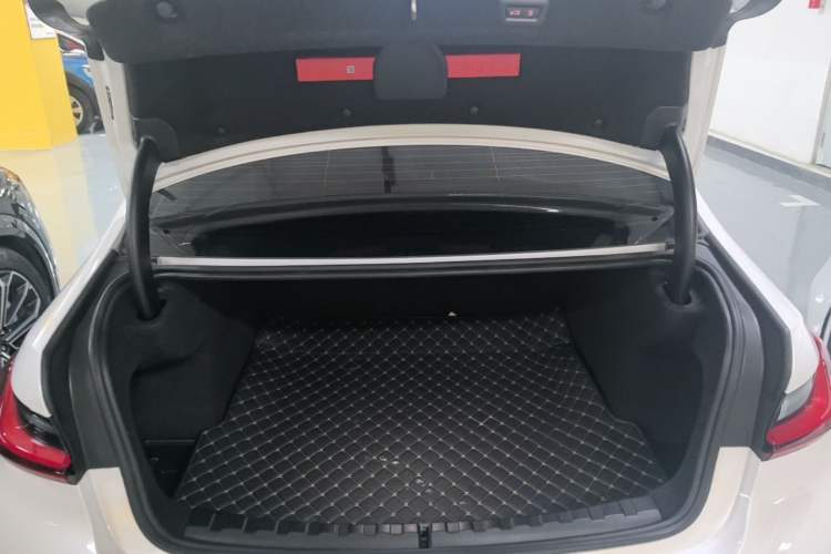 Used BMW 3 Series 2024 325Li M Sport Night Edition Package Trunk