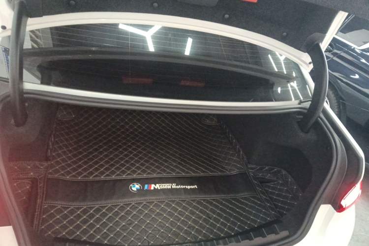 Used BMW 3 Series 2024 325Li M Sport Package Trunk