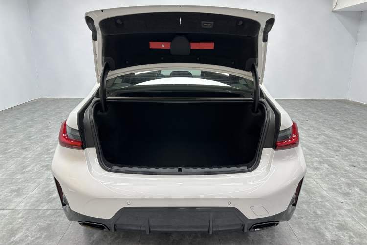 Used BMW 3 Series 2024 325Li M Sport Night Edition Package Trunk