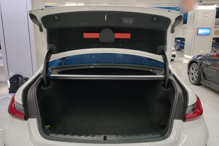 Used BMW 3 Series 2024 325Li M Sport Package Trunk