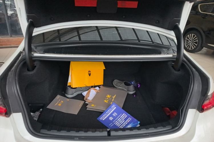 Used BMW 3 Series 2024 320Li M Sport Package Trunk