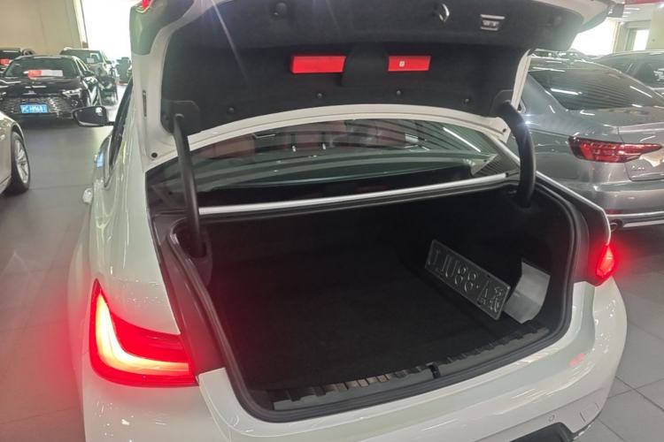 Used BMW 3 Series 2024 325Li M Sport Package Trunk