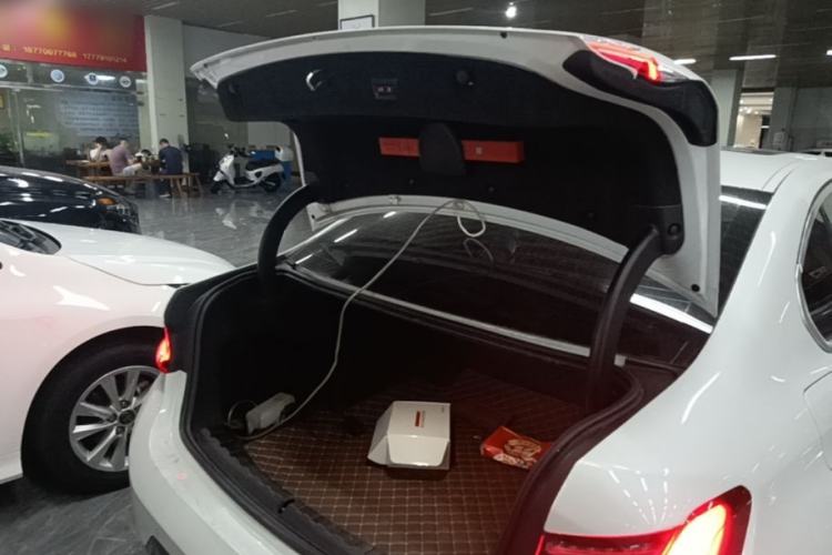 Used BMW 3 Series 2024 325Li M Sport Package Trunk