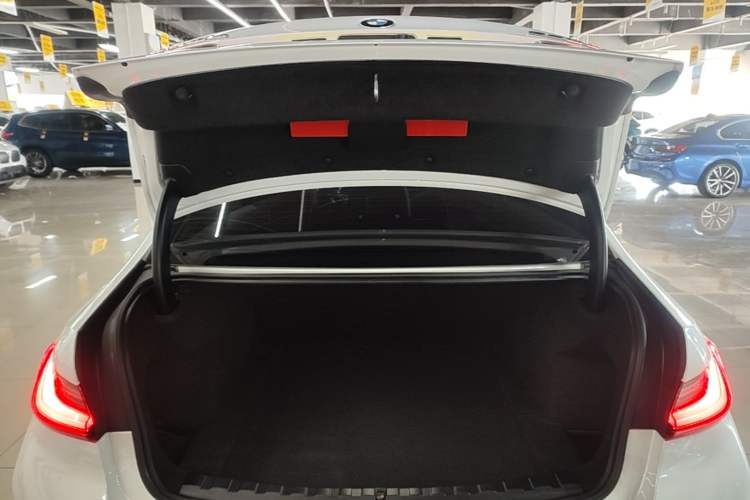 Used BMW 3 Series 2024 320Li M Sport Package Trunk