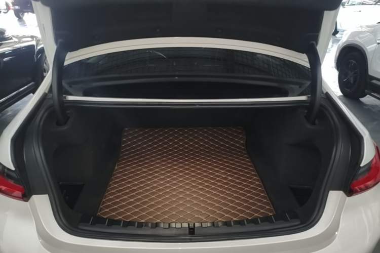 Used BMW 3 Series 2024 325Li M Sport Package Trunk