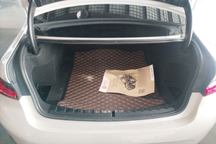 Used BMW 3 Series 2024 325Li M Sport Package Trunk