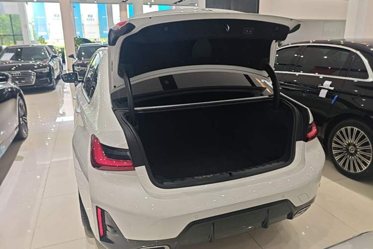 Used BMW 3 Series 2024 325Li M Sport Package Trunk