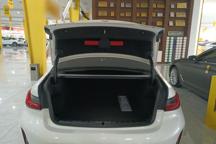 Used BMW 3 Series 2024 325i M Sport Night Edition Package Trunk