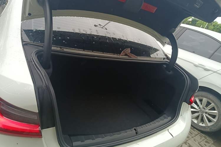 Used BMW 3 Series 2024 325Li M Sport Package Trunk