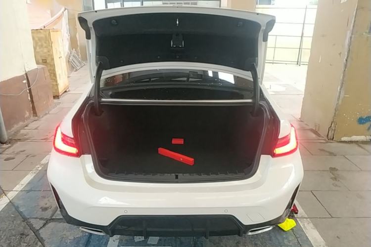 Used BMW 3 Series 2024 320Li M Sport Package Trunk