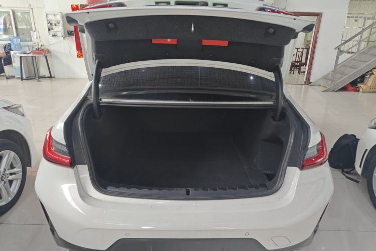 Used BMW 3 Series 2024 320Li M Sport Package Trunk