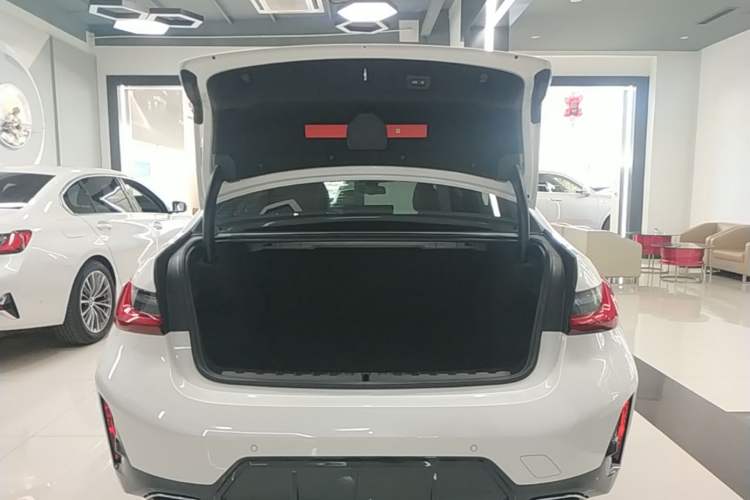 Used BMW 3 Series 2024 325Li M Sport Package Trunk