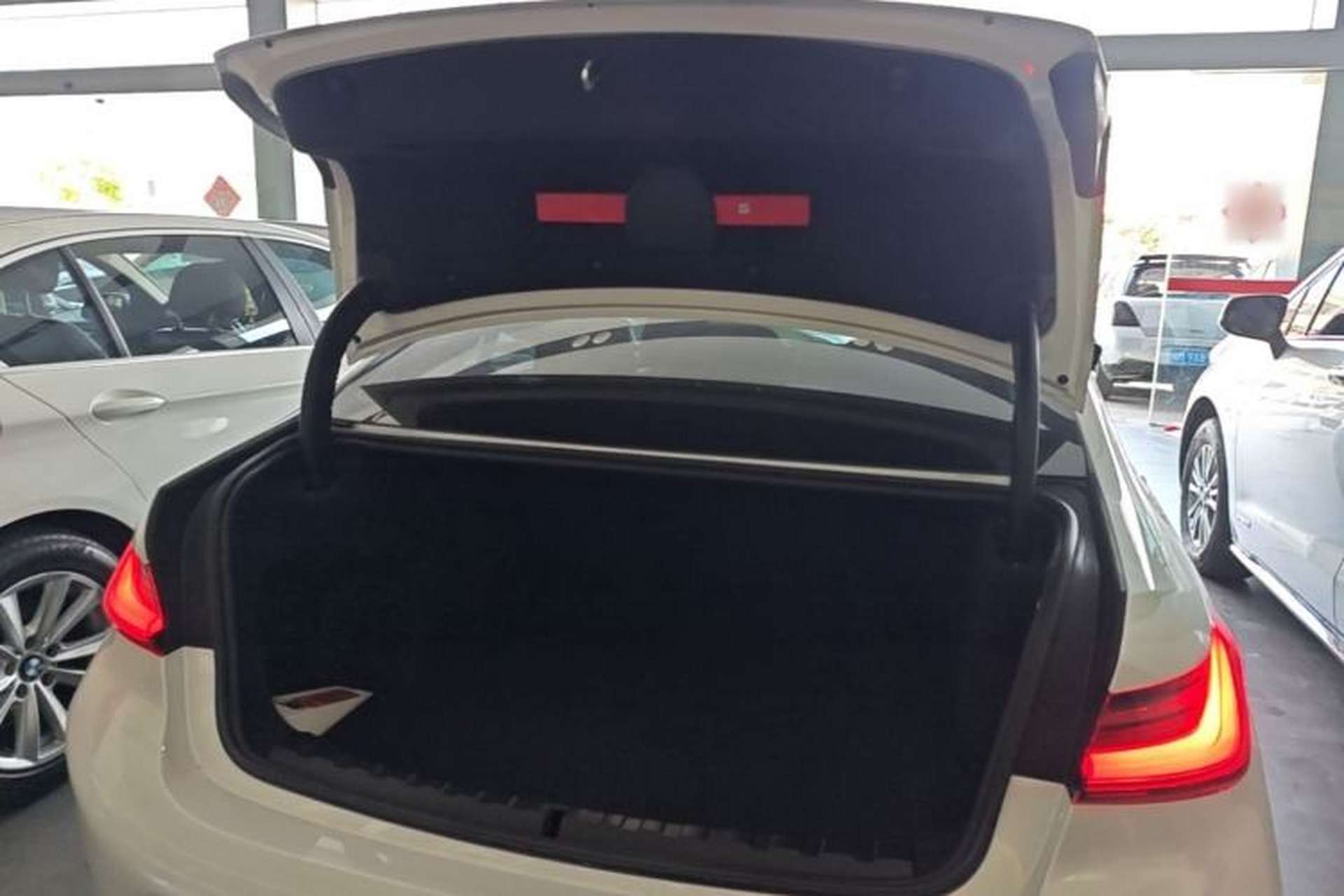 Used BMW 3 Series 2024 320Li M Sport Package Trunk