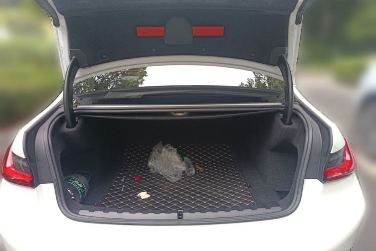 Used BMW 3 Series 2024 325Li M Sport Package Trunk
