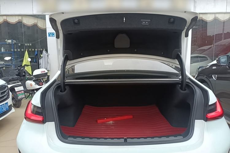 Used BMW 3 Series 2024 325Li M Sport Package Trunk