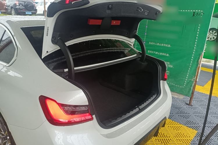 Used BMW 3 Series 2024 325Li M Sport Package Trunk