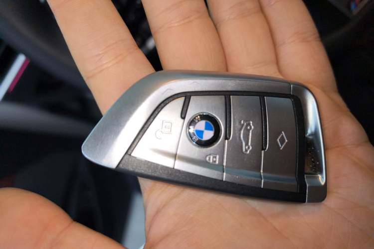 Used BMW 3 Series 2024 325Li M Sport Package Vehicle Key